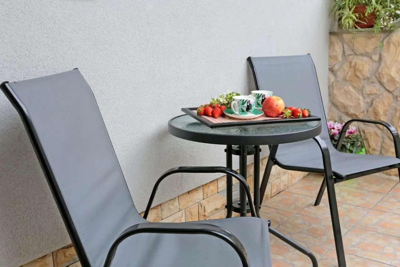 Apartment Tropic Stobrec Split