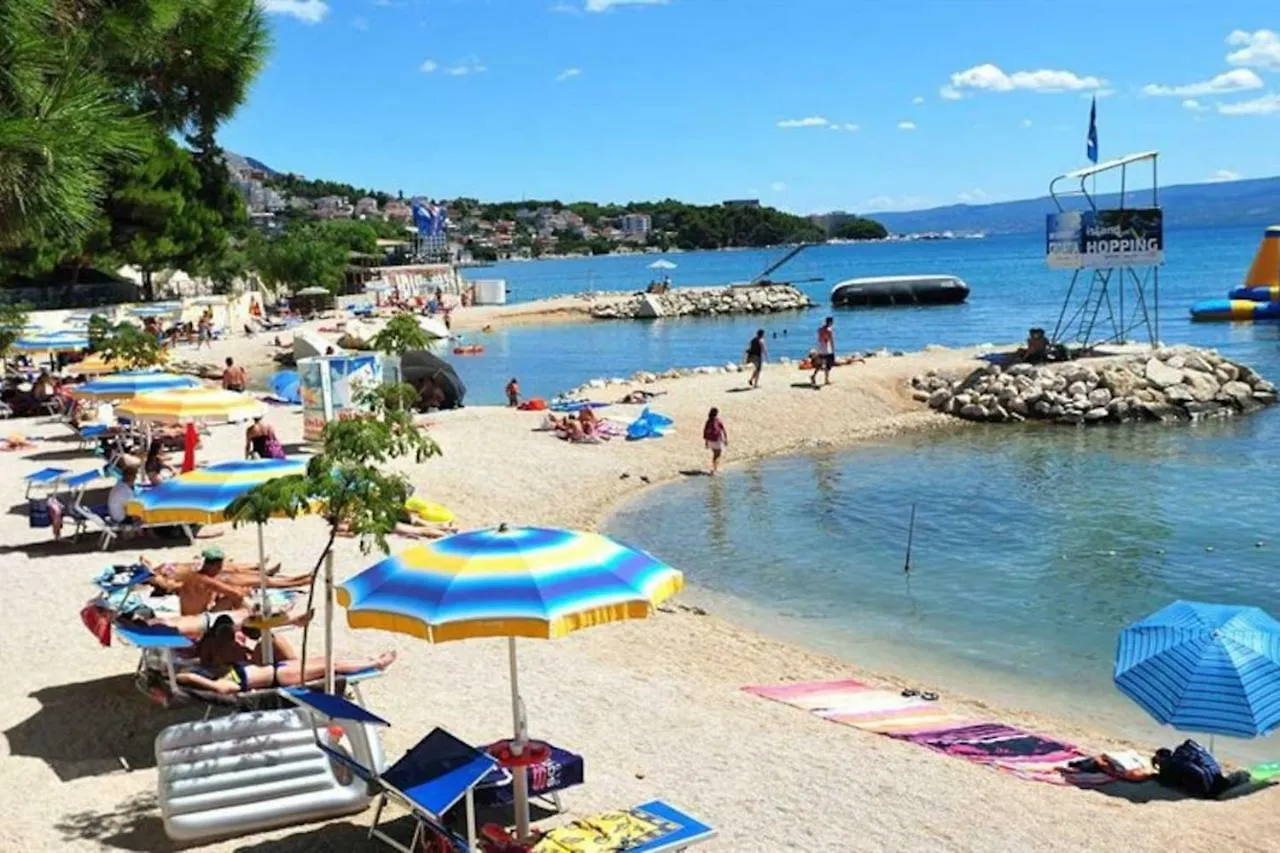 Apartment Tropic Stobrec Split 0*,  Croatia