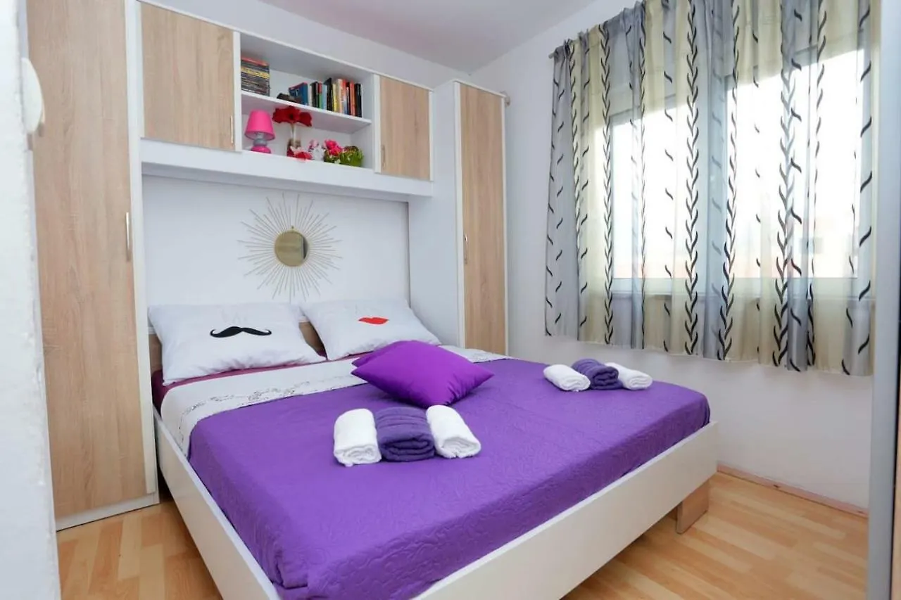 Apartment Tropic Stobrec Split 0*,  Chorvatsko